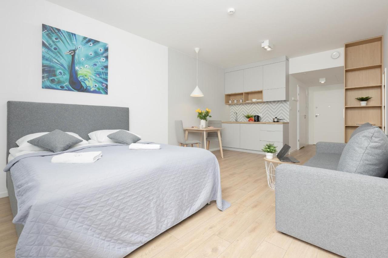 Metro Bielany With Parking By Renters Apartament