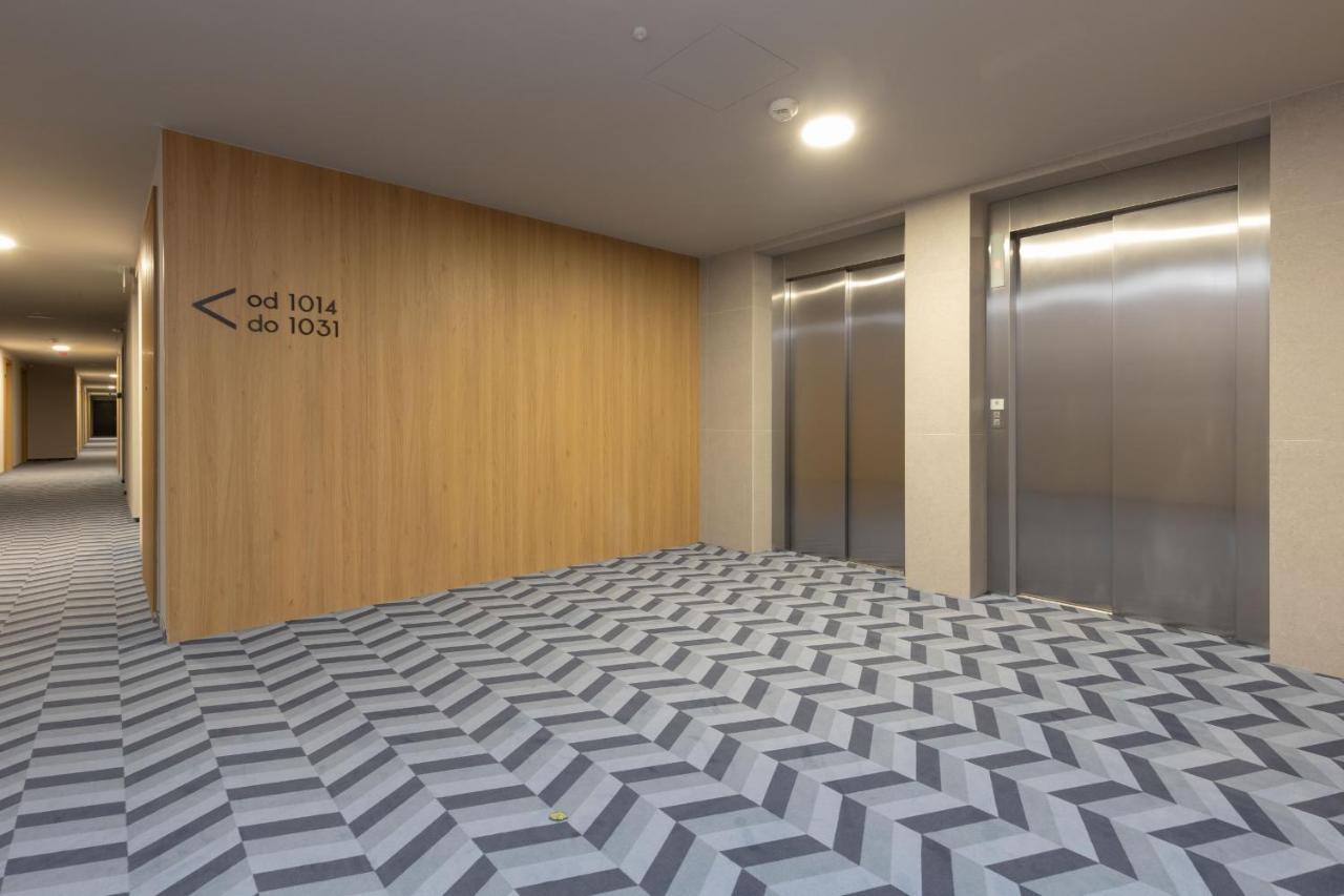 Metro Bielany With Parking By Renters Apartament